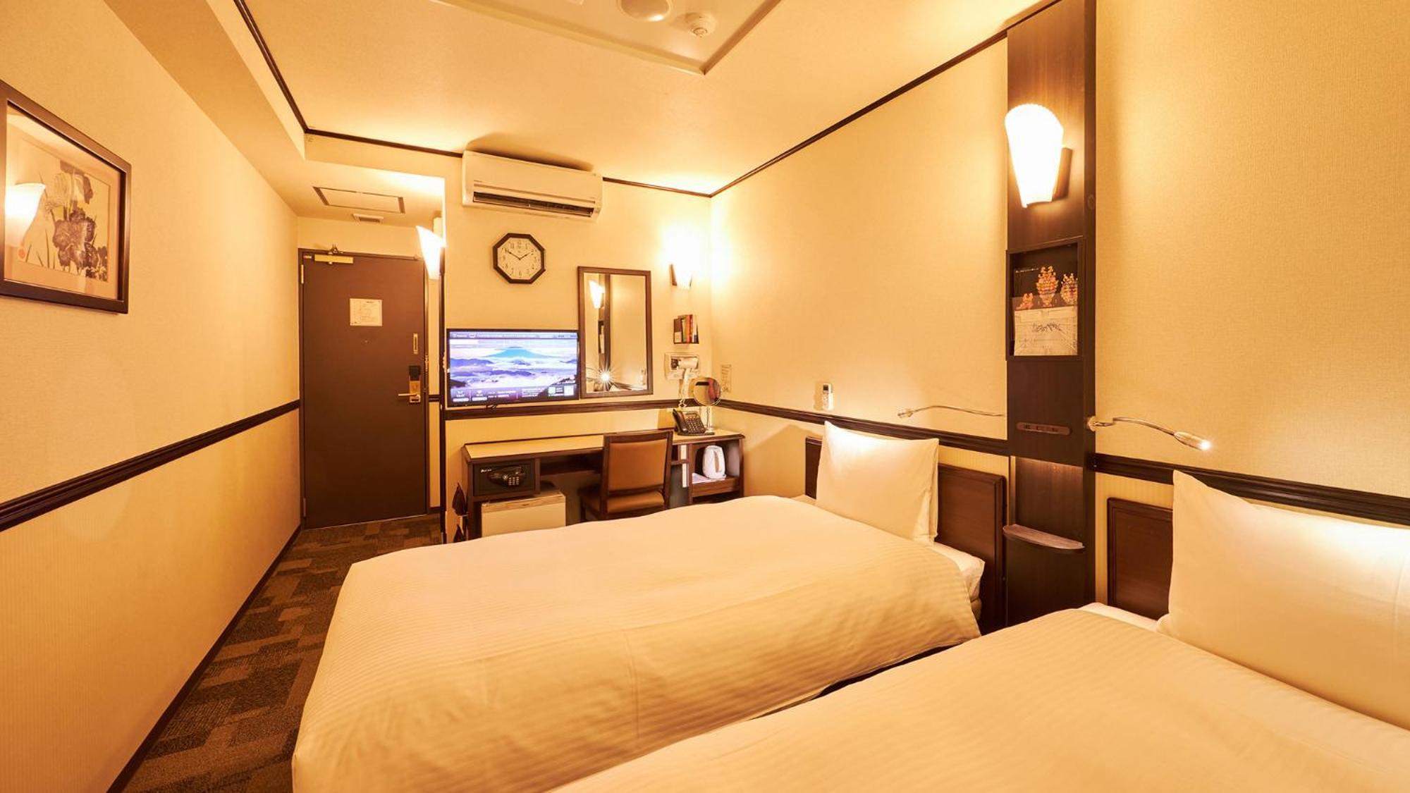 Toyoko Inn Tsu Eki Nishi Guchi Cameră foto